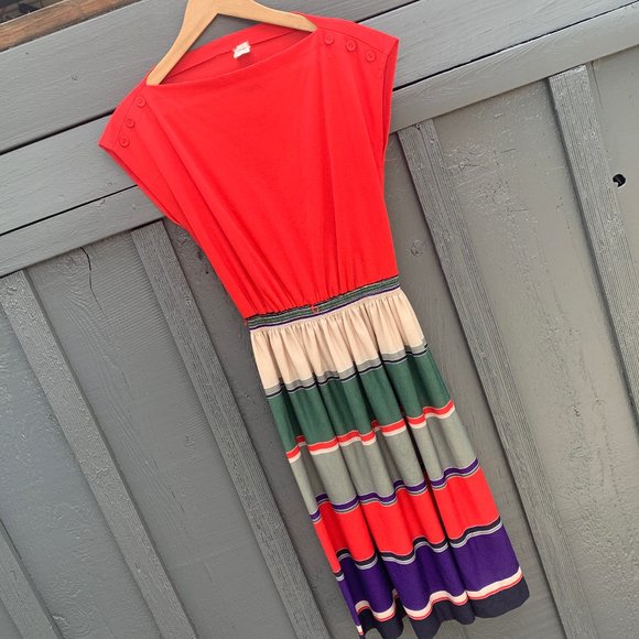Vintage Dresses & Skirts - VINTAGE 80's Boatneck Sleevleess Knit Stripe Dress
